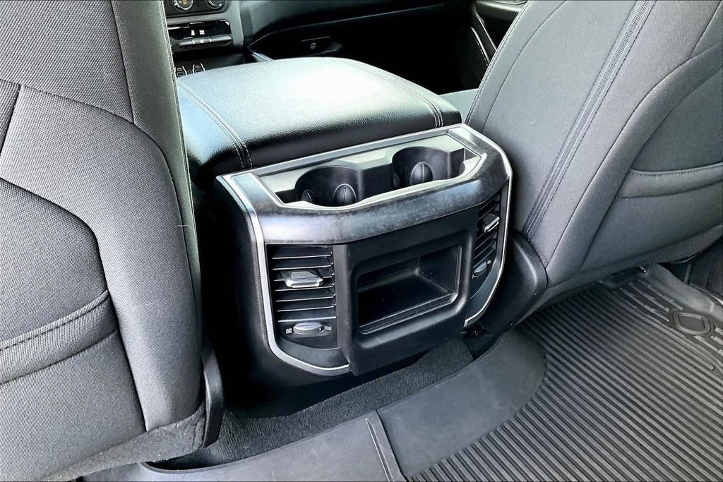 Used 2020 RAM 1500 Big Horn AWD/4WD image 13