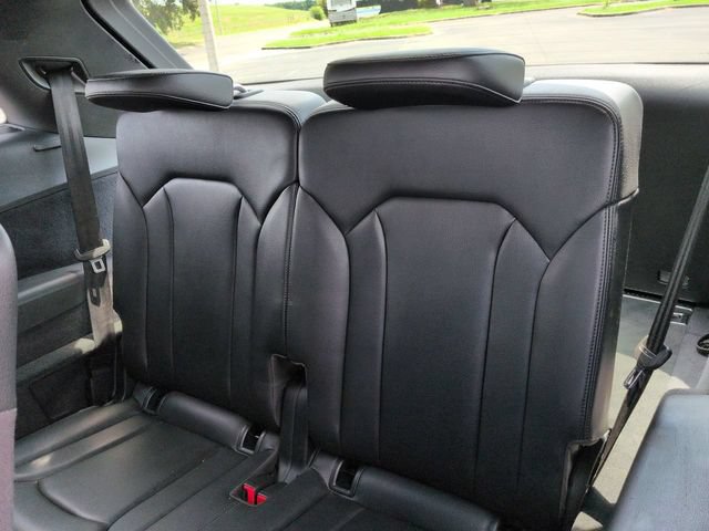 Used 2019 Audi Q7 3.0T Premium w/ Convenience Package AWD/4WD image 15