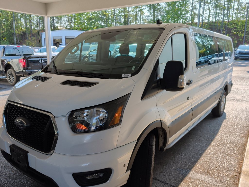 Certified 2024 Ford Transit 350 XLT RWD image 3