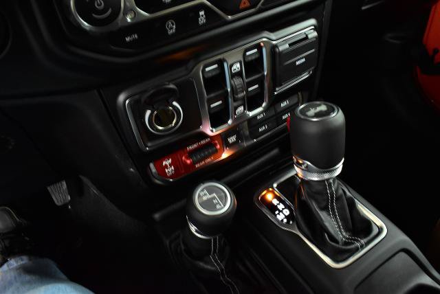 Used 2020 Jeep Wrangler Unlimited Rubicon AWD/4WD image 13