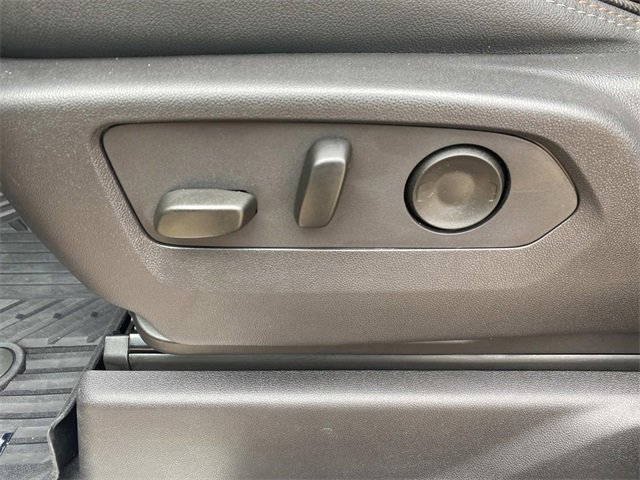 Used 2024 Chevrolet Silverado 2500 High Country w/ High Country Premium Package image 22