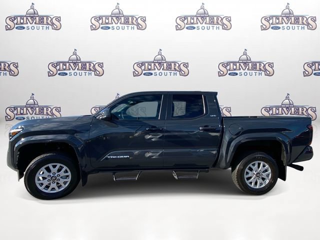 Used 2024 Toyota Tacoma SR5 AWD/4WD image 6