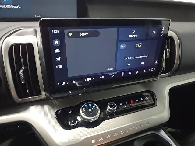 Certified 2025 Ford Expedition Active AWD/4WD image 26