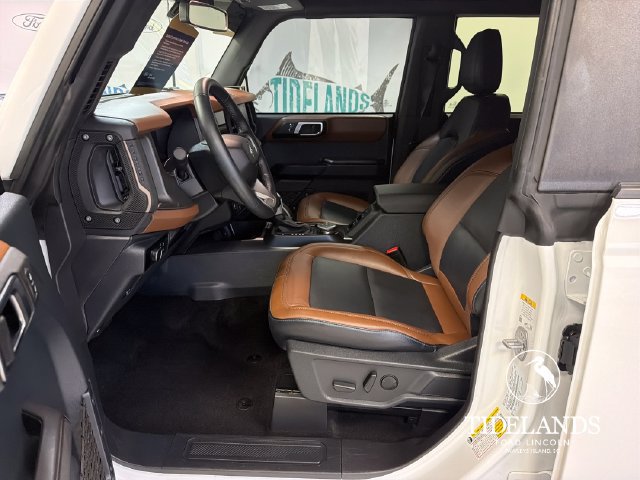 Certified 2024 Ford Bronco Outer Banks AWD/4WD image 11