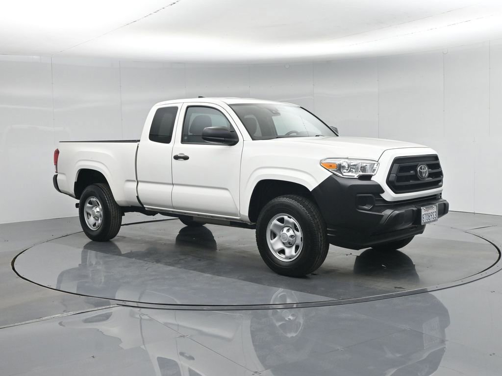 Used 2021 Toyota Tacoma SR image 3