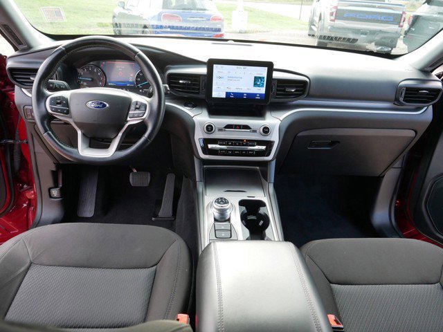 Certified 2022 Ford Explorer XLT w/ Class IV Trailer Tow Package image 23