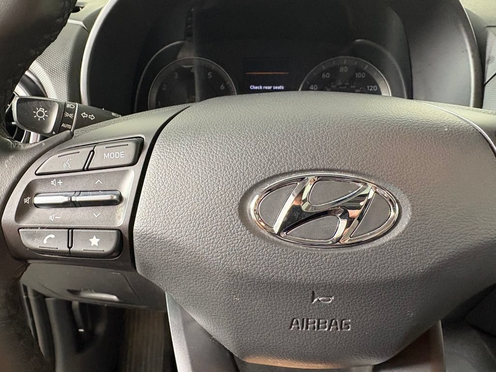 Used 2023 Hyundai Kona SEL w/ Convenience Package AWD/4WD image 24