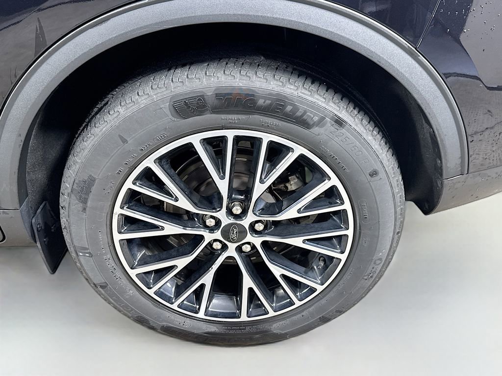 Certified 2023 Ford Escape SE image 31