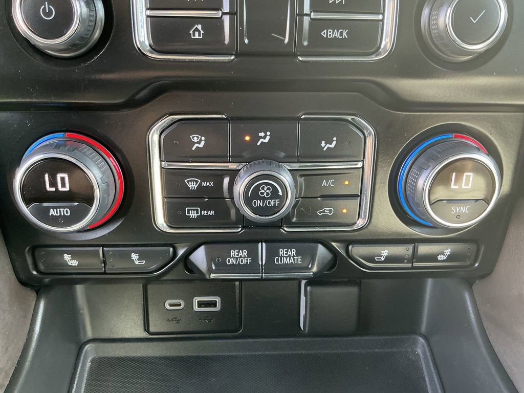 Used 2022 Chevrolet Tahoe LT RWD image 17