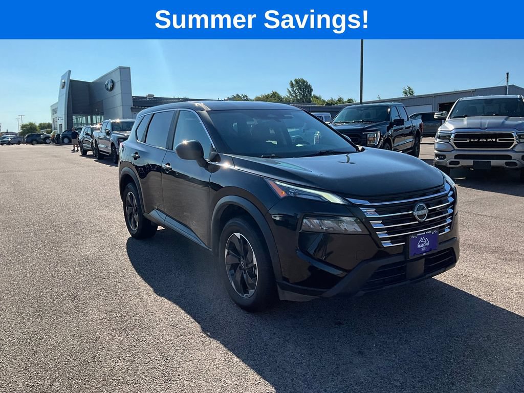 Used 2025 Nissan Rogue SV AWD/4WD image 9