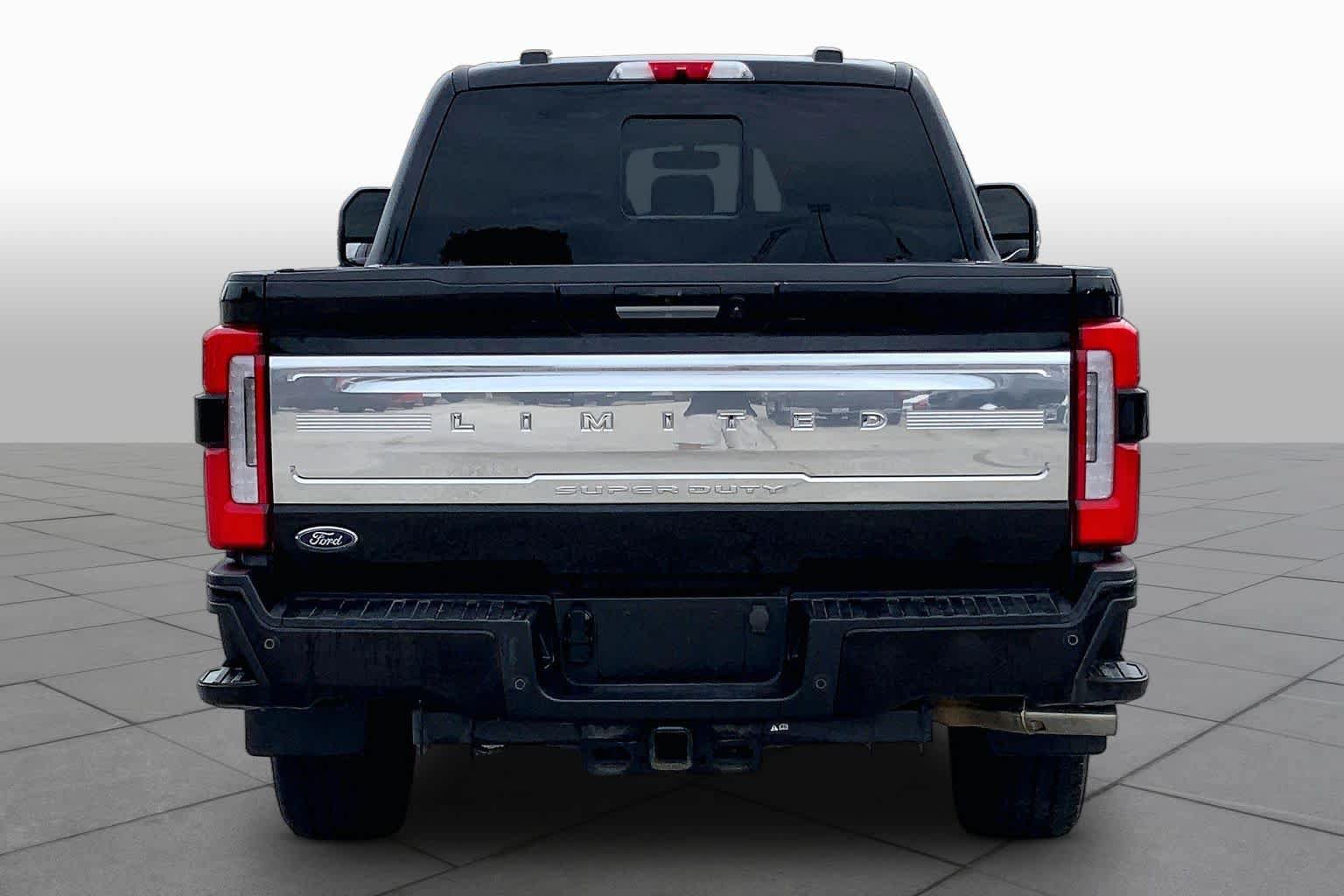 Certified 2024 Ford F250 Limited AWD/4WD image 5