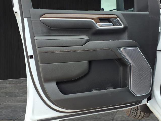 Used 2024 Chevrolet Silverado 2500 High Country w/ High Country Premium Package image 22