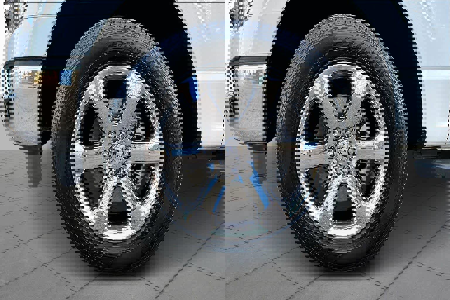 Certified 2023 Ford F150 XLT w/ Equipment Group 302A High image 14