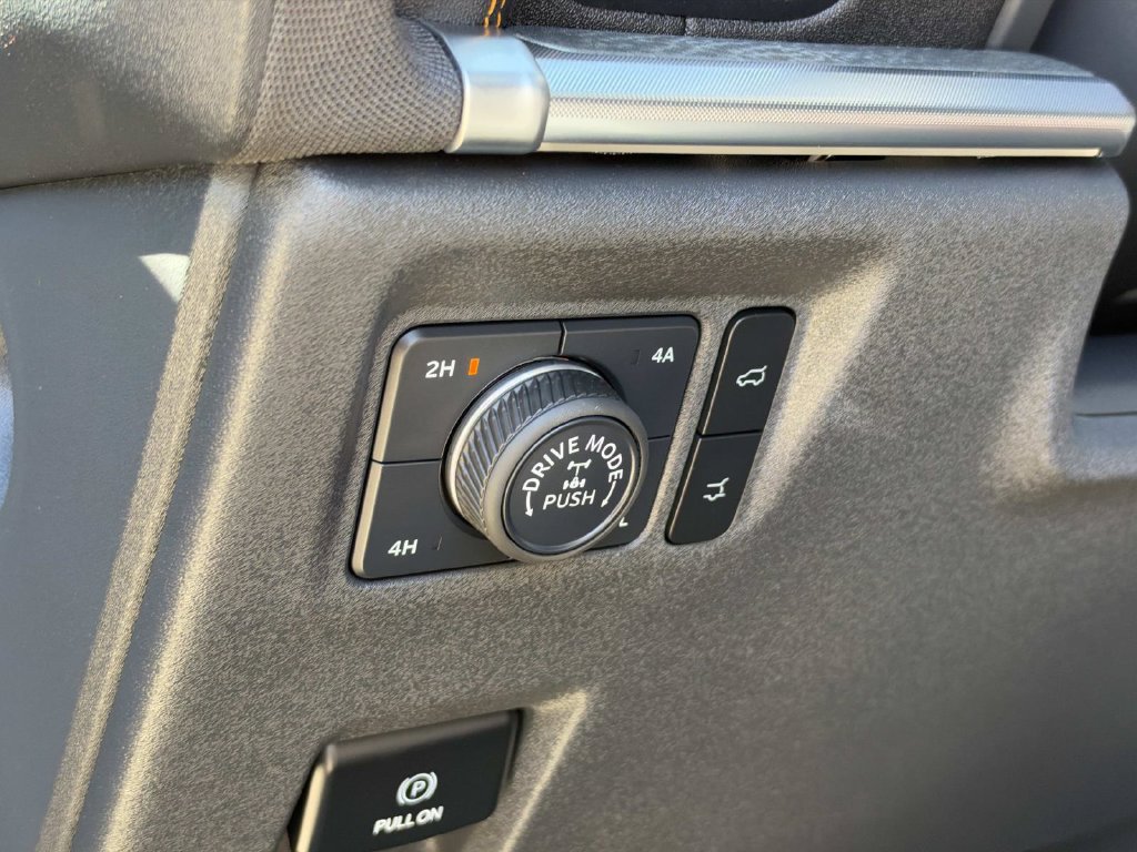 Certified 2025 Ford Expedition Tremor AWD/4WD image 23