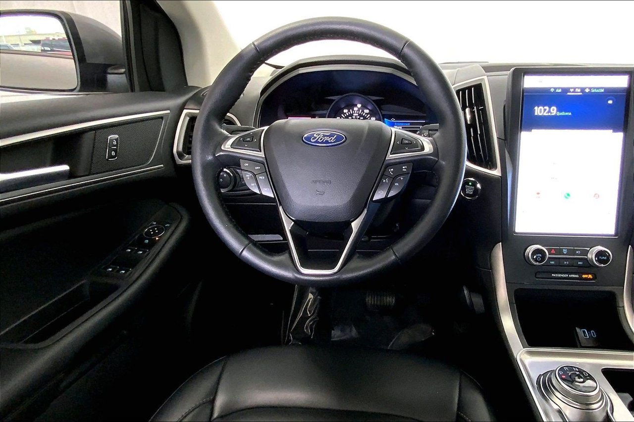 Certified 2023 Ford Edge SEL w/ Convenience Package AWD/4WD image 4