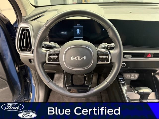 Used 2024 Kia Sorento S w/ Panoramic Sunroof Package FWD image 10