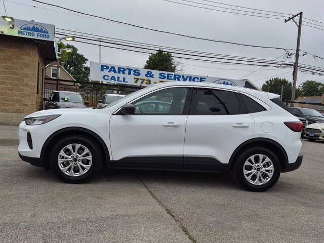 Certified 2024 Ford Escape Active FWD image 7