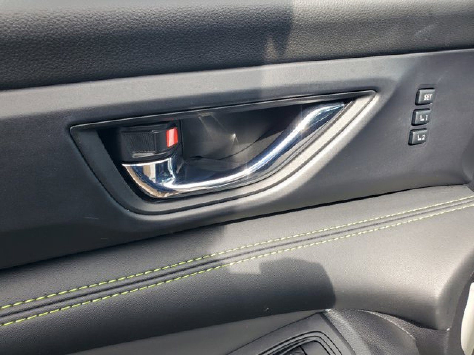 Used 2023 Subaru Ascent Onyx Edition Limited image 16