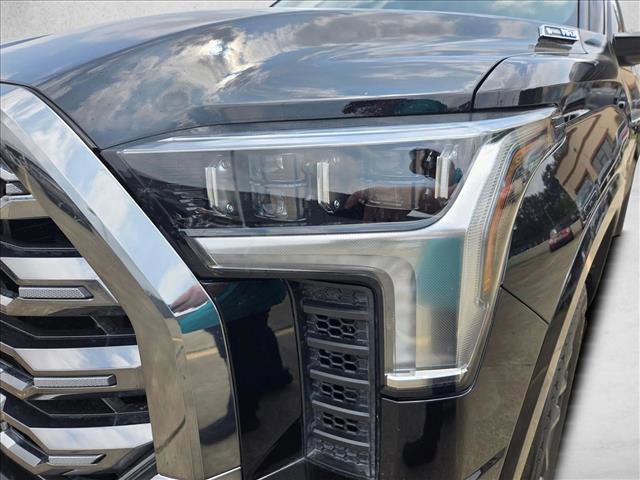 Used 2025 Toyota Tundra Platinum AWD/4WD image 10