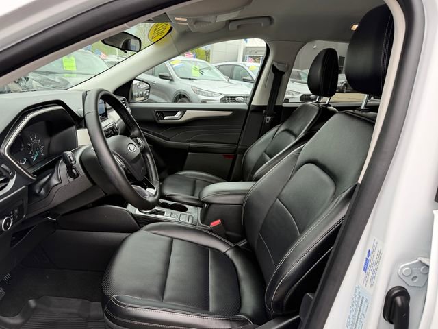Certified 2022 Ford Escape SEL AWD/4WD image 6