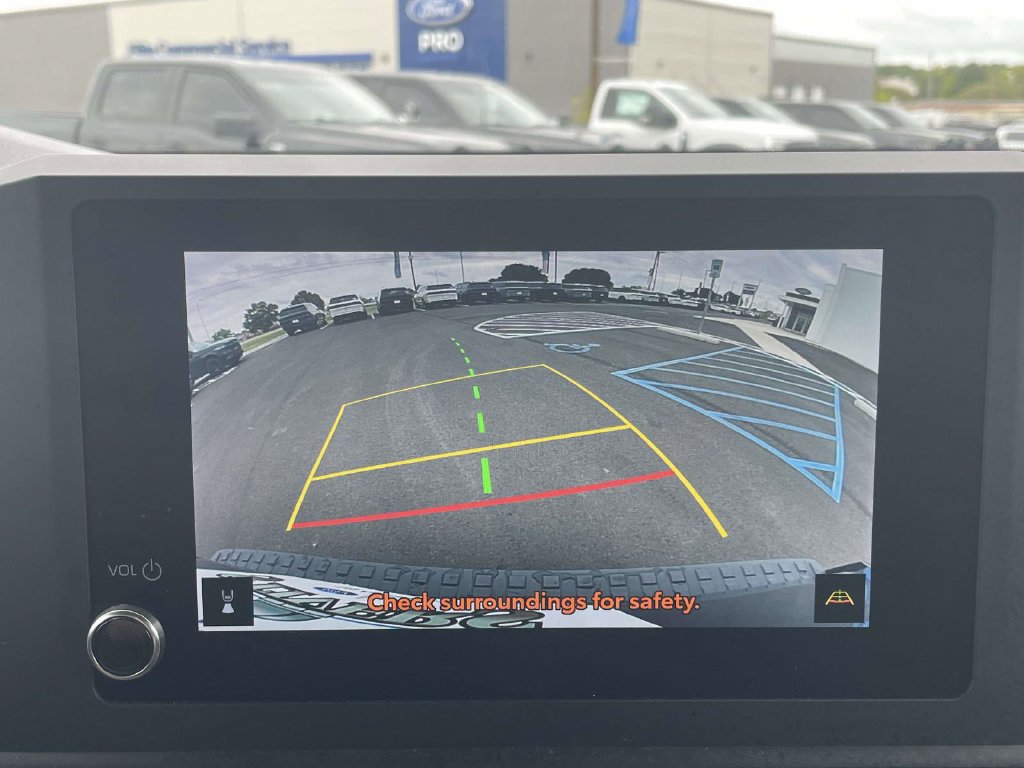 Used 2025 Toyota 4Runner SR5 RWD image 19