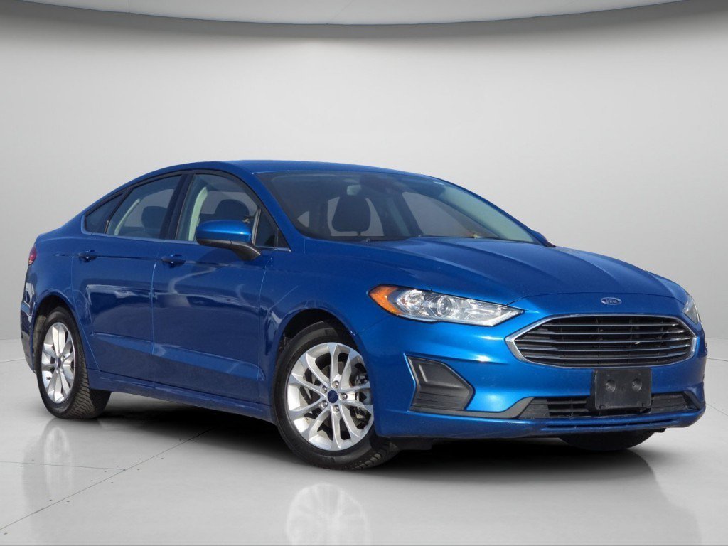 Certified 2020 Ford Fusion SE FWD image 2