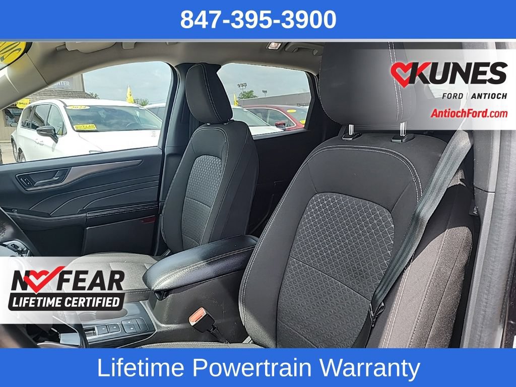Certified 2024 Ford Escape Active AWD/4WD image 18