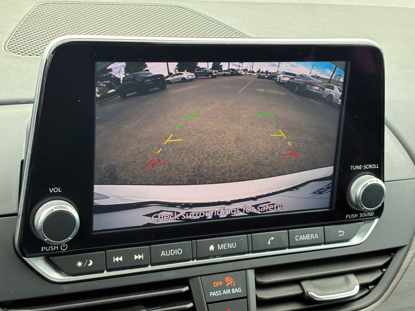 Used 2025 Nissan Altima 2.5 SV FWD image 19