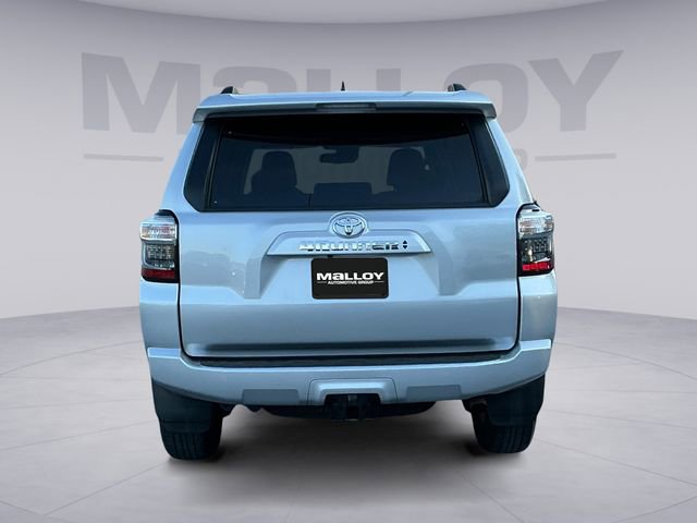 Used 2024 Toyota 4Runner SR5 Premium w/ Moonroof Package RWD image 4