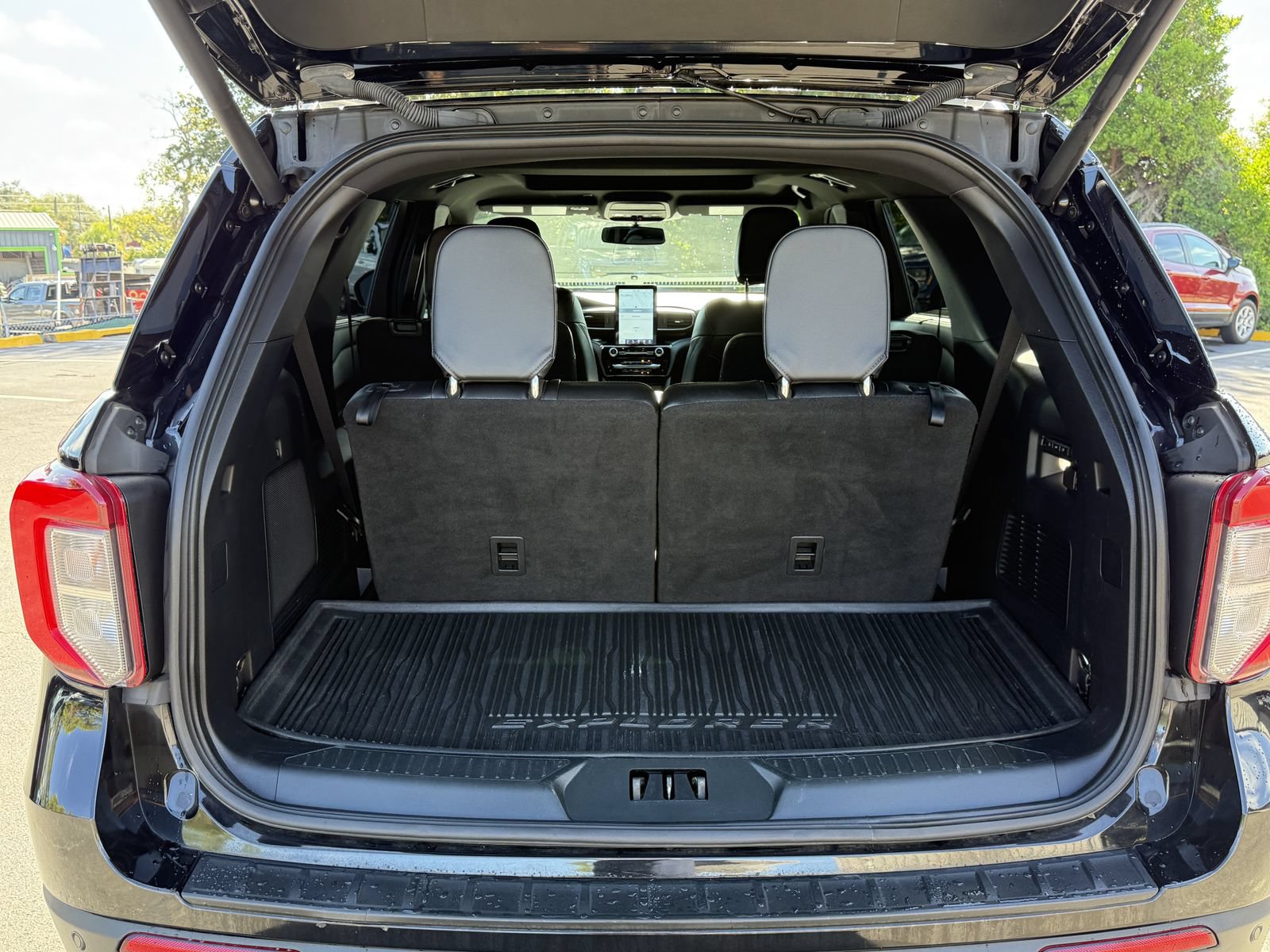 Certified 2023 Ford Explorer ST w/ Equipment Group 401A AWD/4WD image 11