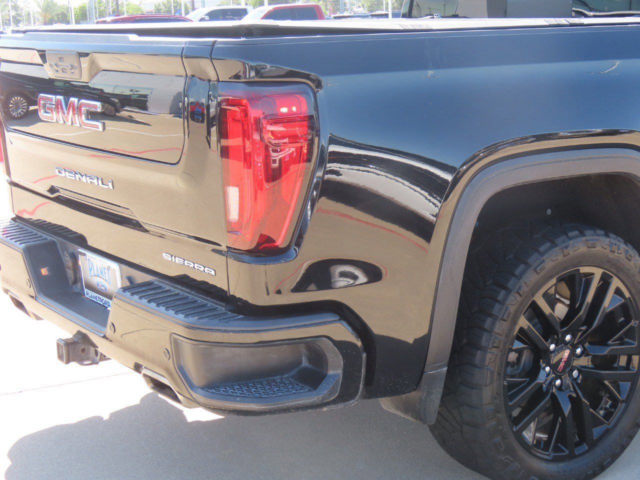 Used 2021 GMC Sierra 1500 Denali w/ Driver Alert Package II AWD/4WD image 12
