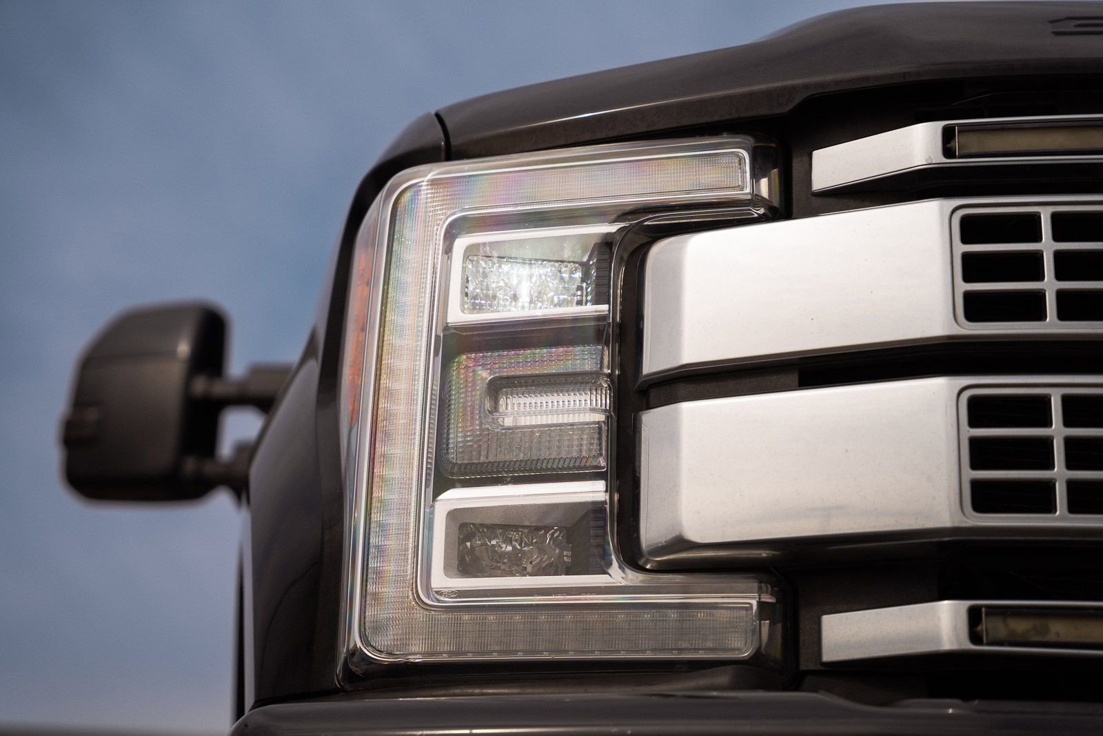 Certified 2019 Ford F250 Platinum w/ Platinum Ultimate Package image 13