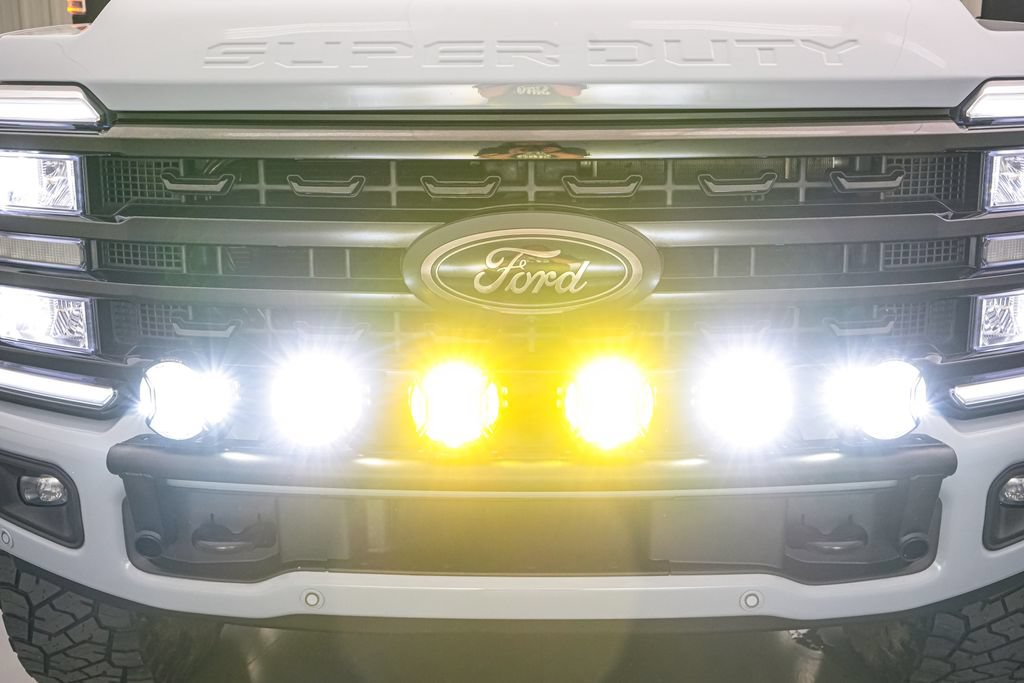 Certified 2024 Ford F250 Lariat w/ Lariat Ultimate Package AWD/4WD image 14