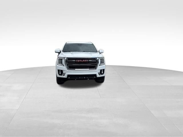 Used 2023 GMC Yukon XL SLT w/ SLT Premium Package image 8