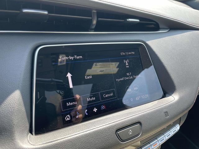 Used 2019 Cadillac XT4 Sport w/ Enhanced Visibility Package image 10