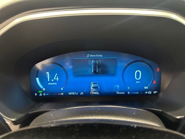 Certified 2025 Ford Escape Platinum image 18