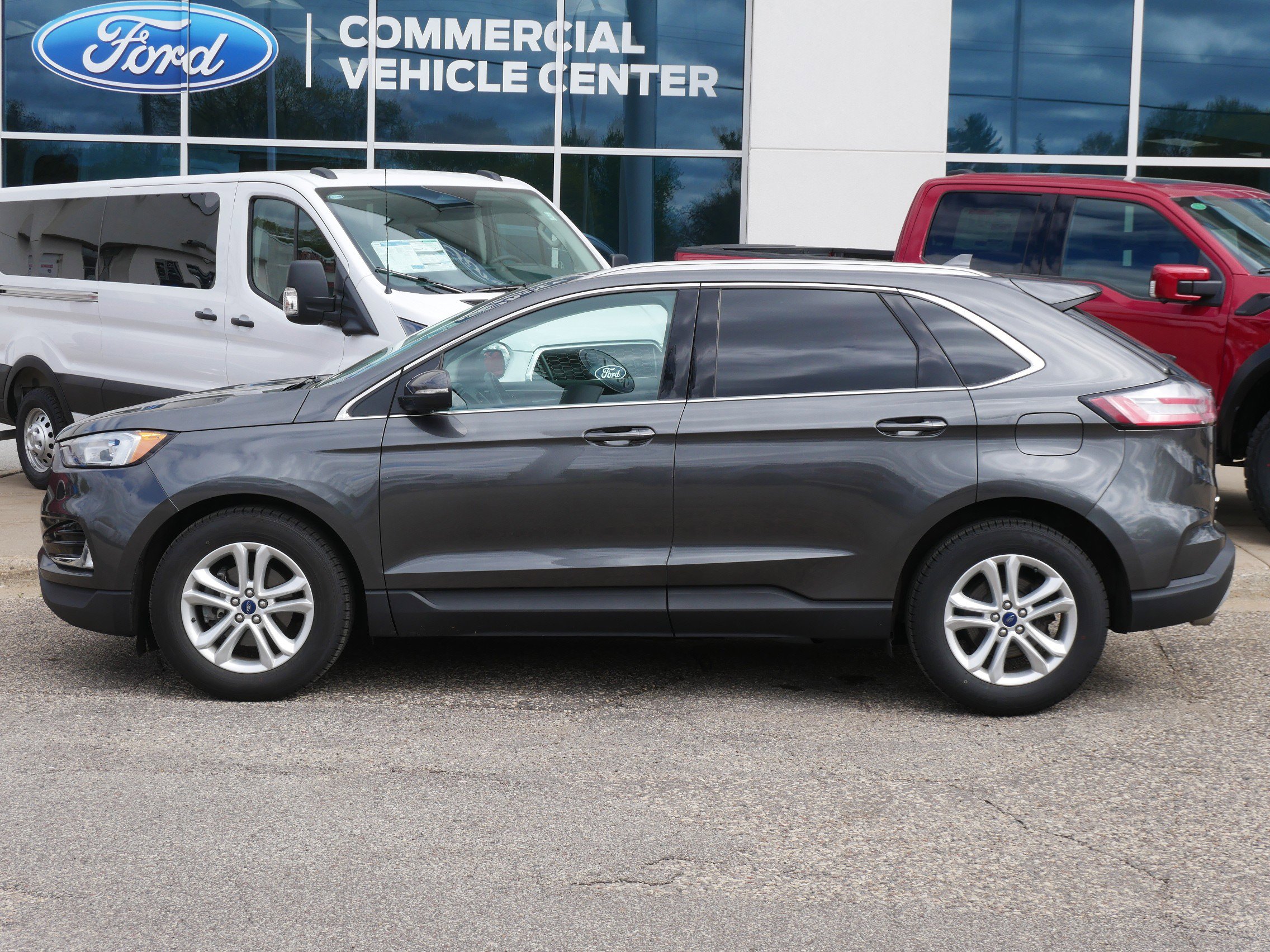 Certified 2019 Ford Edge SEL w/ Equipment Group 201A FWD image 26