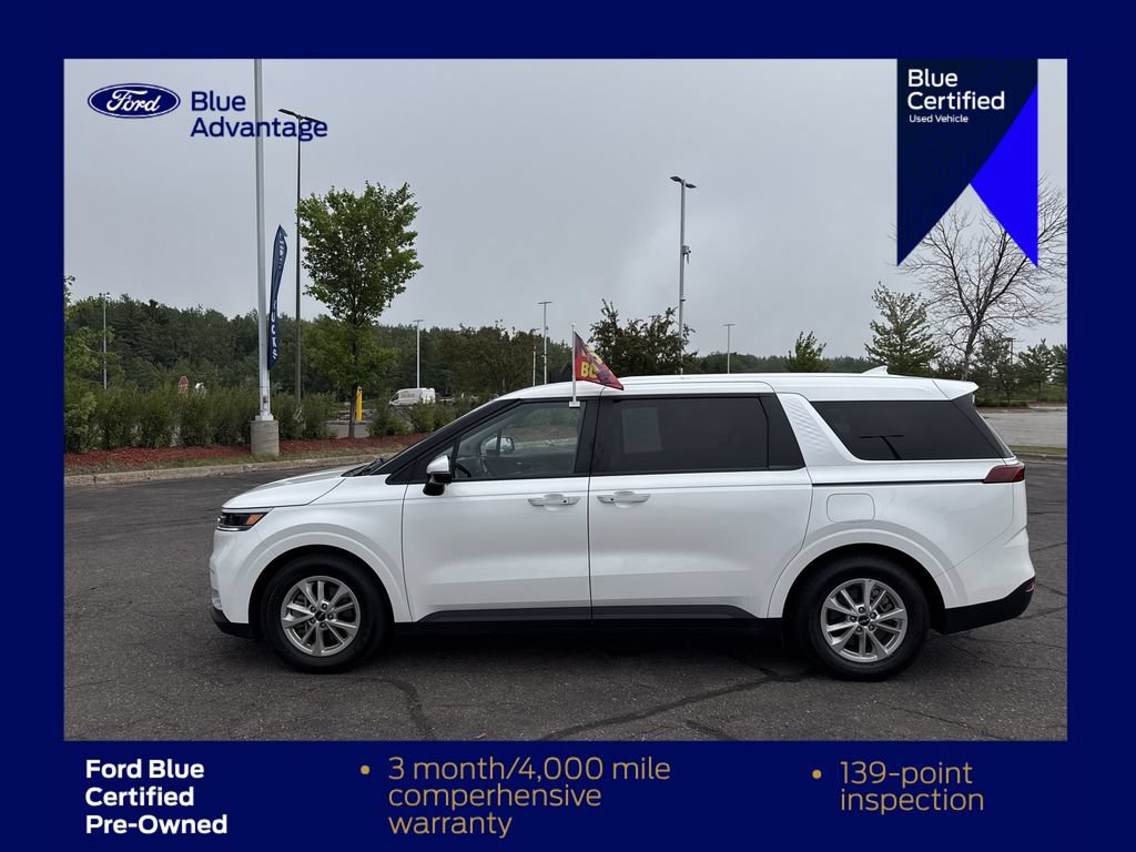 Used 2024 Kia Carnival LX FWD image 10