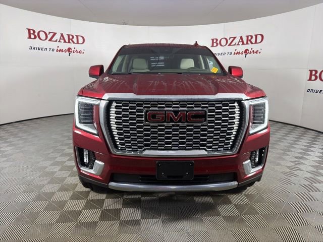 Used 2023 GMC Yukon Denali w/ Advanced Technology Package image 8