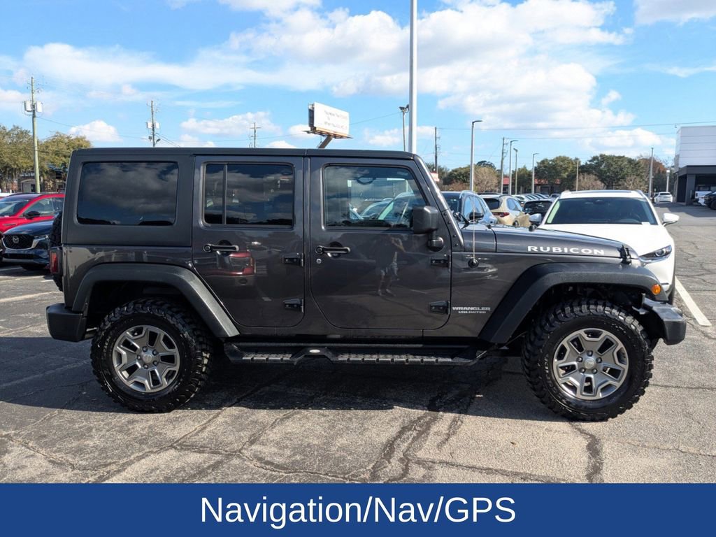 Used 2017 Jeep Wrangler Unlimited Rubicon w/ Connectivity Group image 3