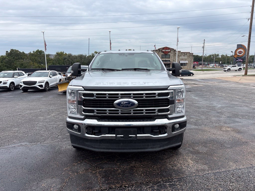 Certified 2024 Ford F250 XLT AWD/4WD image 2