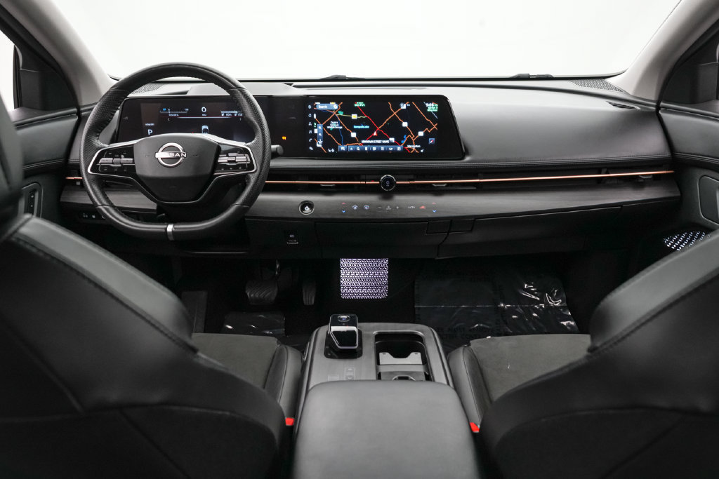 Used 2023 Nissan Ariya FWD image 14