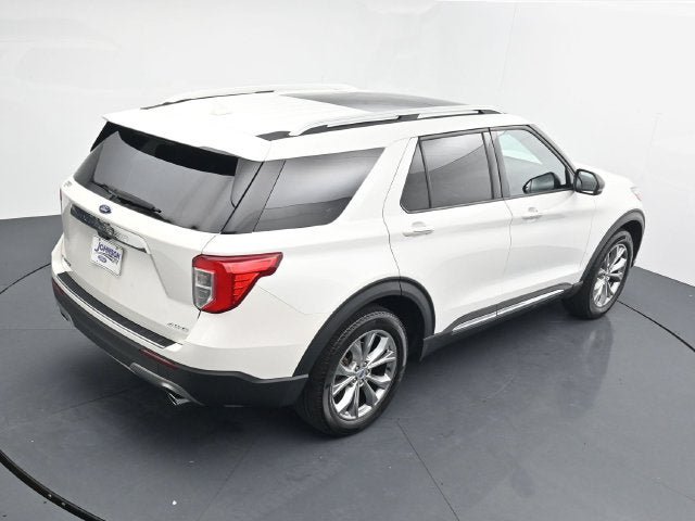 Certified 2023 Ford Explorer Limited w/ Limited Technology Package AWD/4WD image 33