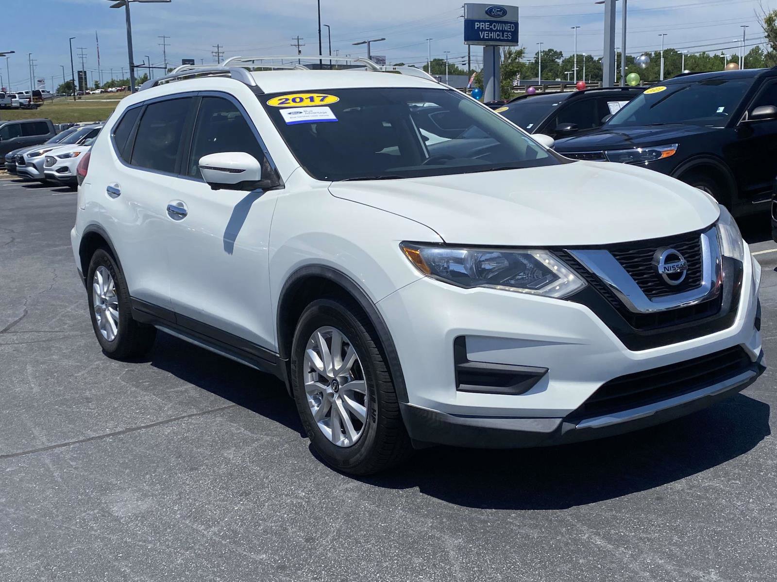 Used 2017 Nissan Rogue SV w/ SV Premium Package