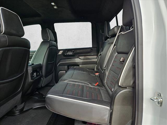 Used 2025 GMC Sierra 2500 AT4X AWD/4WD image 17