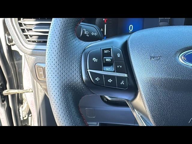 Certified 2024 Ford Escape ST-Line w/ Tech Pack #1 AWD/4WD image 17