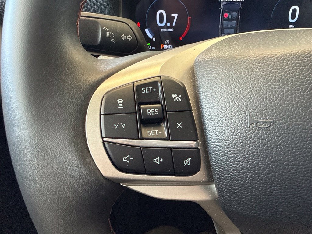 Certified 2025 Ford Explorer Active AWD/4WD image 20