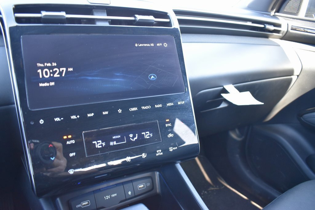 Used 2024 Hyundai Santa Cruz Limited image 13