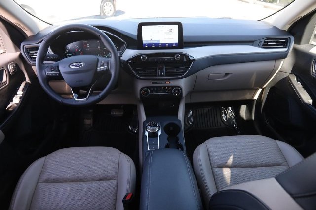 Certified 2020 Ford Escape SEL FWD image 23