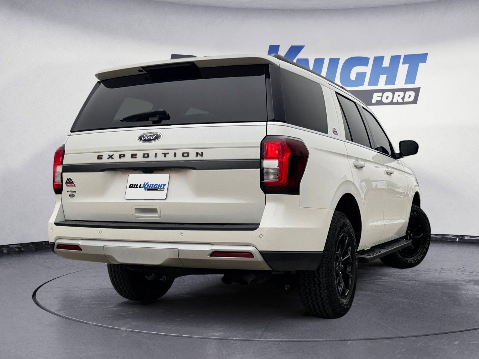 Certified 2024 Ford Expedition Timberline image 5